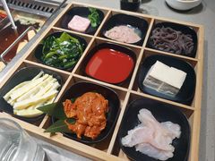 -海底捞火锅(旭辉MALL店)