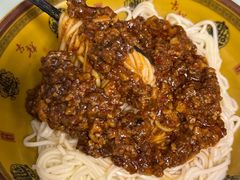 炸酱拌面-食惠里小笼包面馆(越秀店)