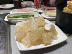 -海底捞火锅(新松江路生日主题店)