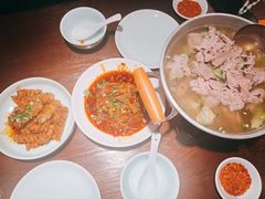 -全牛匠·乐山跷脚牛肉(西单华威约饭街店)