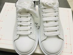 -Alexander McQueen(远洋太古里店)