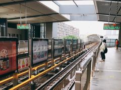 -黄浦路(地铁站)