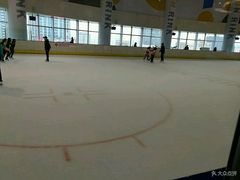 -冠军冰场CHAMPION RINK(百联又一城店)