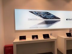 -Apple授权专营店(宝山万达店)
