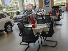 -上海中汽一汽丰田4S店(月星环球港店)