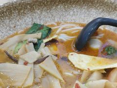 -蒙自源米线大王(普宁广场店)