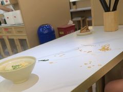 -弄堂咪道-饭香·面香·馄饨香(兴梅店)