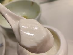 自制酸奶-饭怕鱼·黄焖鲟龙鱼(湖大店)