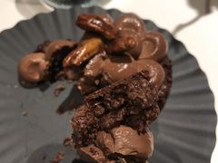 -潮一不贰·法式甜品·生日蛋糕·西式简餐(外滩店)