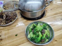 -大眼强五杯鹅·桑拿鸡煲