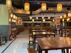 大堂-传说中的新疆炒米粉(汇品坊美食城店)