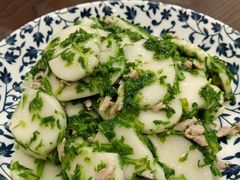 荠菜肉丝笋丝炒年糕-小实惠嘉(威海路店)