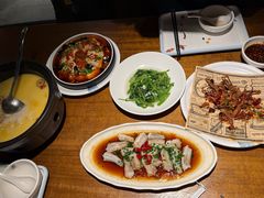 -乔街深夜食堂·小龙虾·高压锅生蚝(杭州总店)