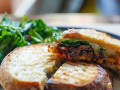 超级牛肉帕尼尼-O'mills Sourdough Bakery&Bistro(永嘉路店)