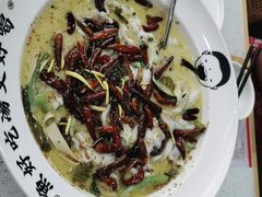 -江渔儿酸菜鱼(曜一城店)