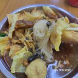 就在江汉路的螺蛳粉，太好吃了，我还要再来一碗！