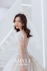 -艾米丽婚纱礼服
