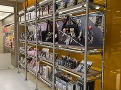 -泡泡玛特POPMART(蓝色港湾店)