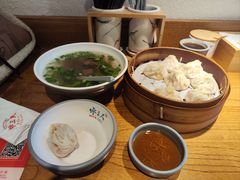 -馋三尺蟹粉小笼(人民广场店)