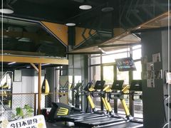 -可逸运动24小时健身