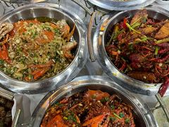 -凤凰路何眼镜香辣蟹(花果园店)