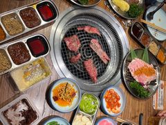 -明洞阿姨·韩式酱蟹烤肉·创意料理(三元桥店)