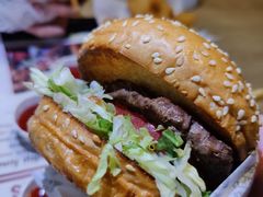 -The Habit Burger Grill 哈比特汉堡(复兴soho店)