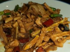 油焖干笋-吕氏疙瘩汤·私家菜馆(慈云寺店)