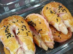 -宏发红西饼屋(天津路店)