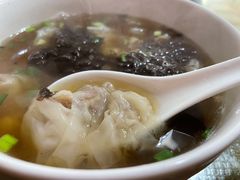 -街头顶黄记馄饨王(中山中路店)