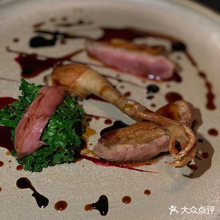 BU CASTLE｜外滩首家暗黑古堡西餐厅🏯