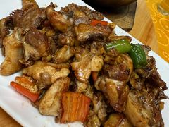 -大石鼓山庄·珠海第一烧猪