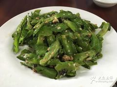 -岛中岛·海鲜大排档·万宁老字号(东澳店)
