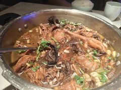 小鸡炖蘑菇粉-北李妈妈菜·海肠捞饭(高新万达店)