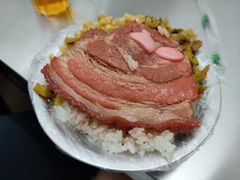 扣肉糯米饭-梁阿婆廿年老牌扣肉糯米饭
