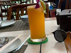 -卷心菜和避孕套餐厅(Pattaya)