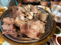 手扒肉-蒙亨·手把肉·蒙古包文化主题餐厅(天恒广场店)