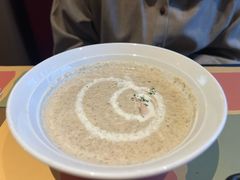 奶油蘑菇汤-安妮意大利餐厅(国贸店)