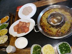 -好汉锅园林秘制老火锅 柴火霸王鸡(金沙店)
