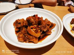 -楚山晓·湖北菜(武汉光谷K11店)