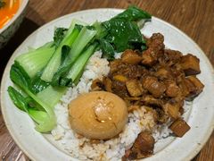 -粉八·云南米线·建水烧烤(常熟路店)