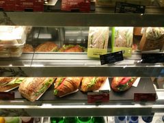 -星巴克(浦东机场T1国际27号口店)