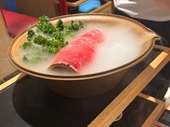 -廖掌柜·重庆鲜货火锅(上海首店)