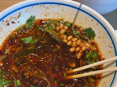 -蓉李记成都名小吃(武汉经开万达店)