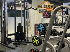 -超鹿运动(达信大厦店)