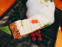 泡沫椰奶红豆糕-雀舞云南菜(天津天河城购物中心店)