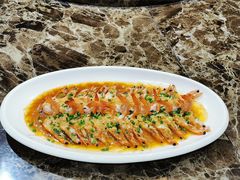 -河畔春天时尚餐厅