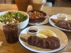 -羽深肉铺 Steak & Wine