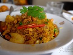 -Thai Pothong Restaurant