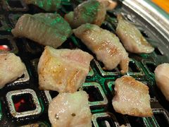 -唯成•韩国炭火烤肉 유성고기